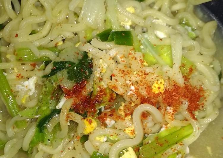 Detail Foto Indomie Rebus Nomer 29