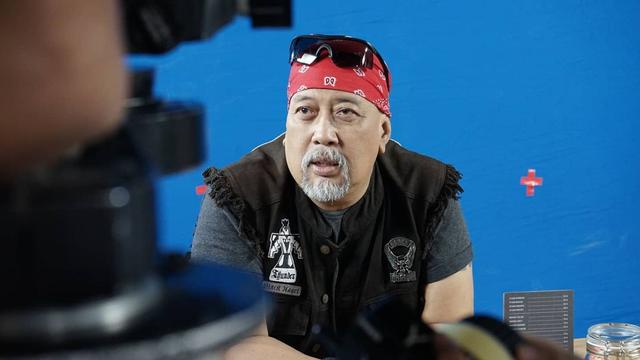 Detail Foto Indro Warkop Nomer 11