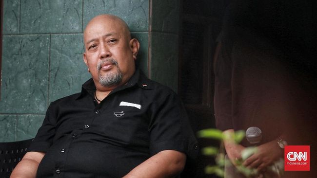 Detail Foto Indro Warkop Nomer 16