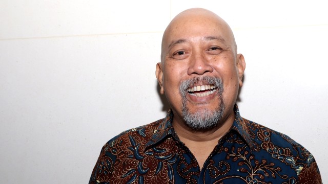 Detail Foto Indro Warkop Nomer 23