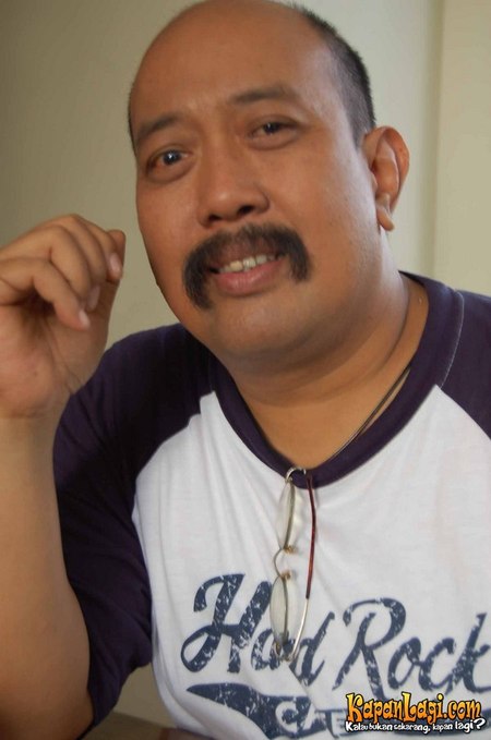 Detail Foto Indro Warkop Nomer 38