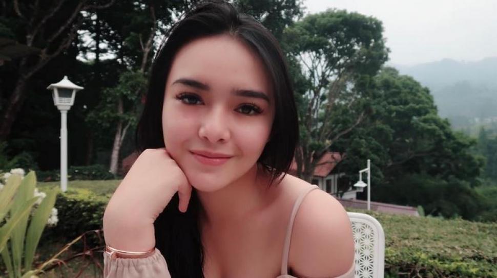 Detail Foto Instagram Amanda Manopo Nomer 26