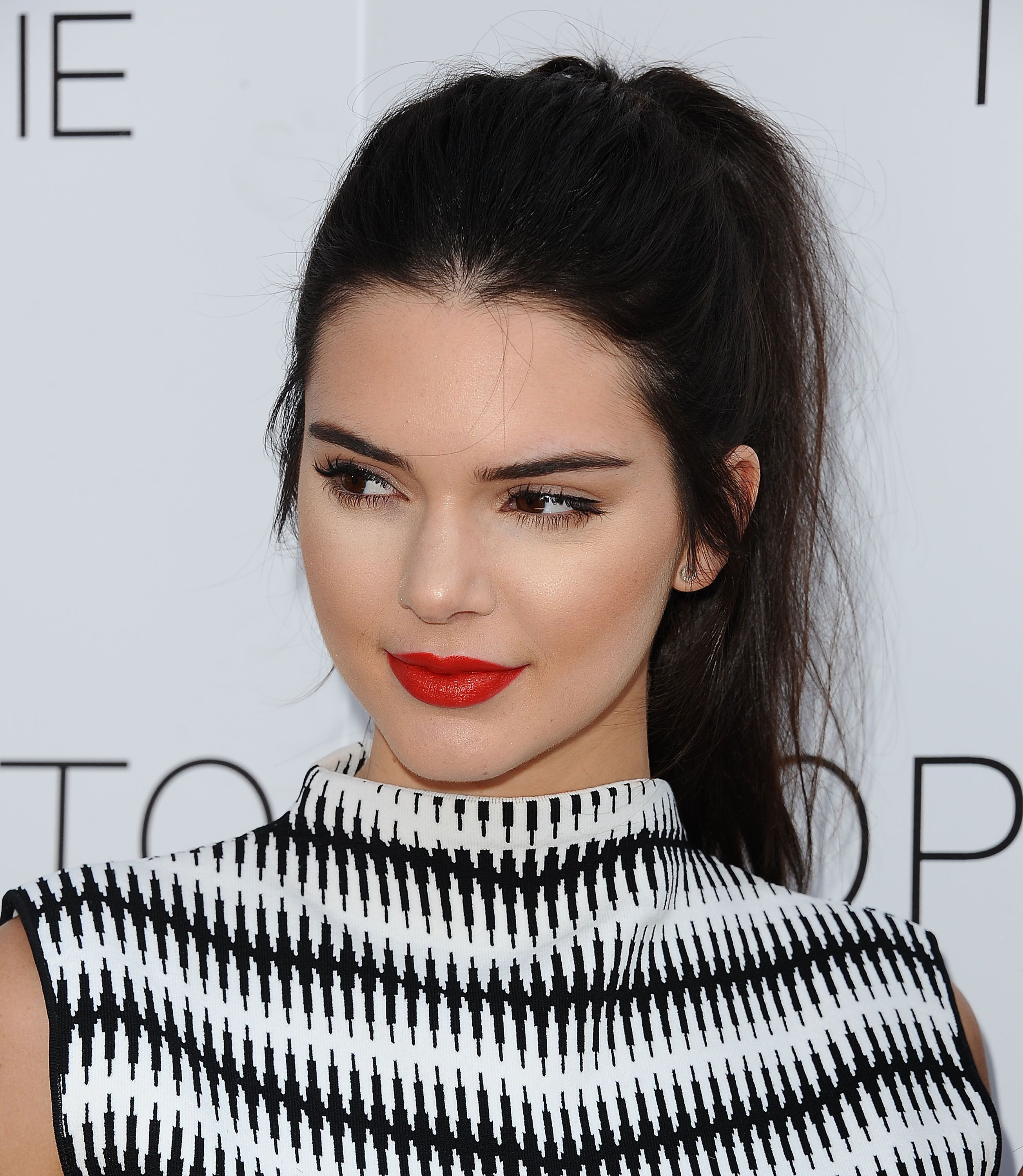 Detail Foto Instagram Kendall Jenner Nomer 23