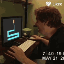 Detail Destroy Computer Gif Nomer 45