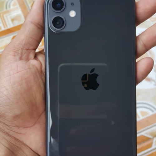 Detail Foto Iphone 11 Warna Hitam Nomer 2