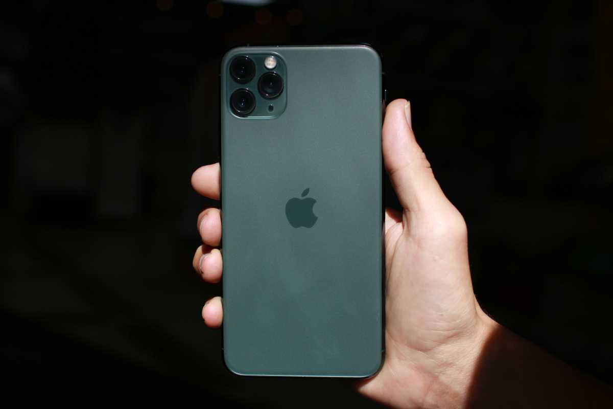 Detail Foto Iphone 11 Warna Hitam Nomer 17