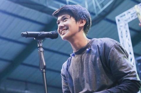 Detail Foto Iqbaal Terbaru Nomer 34