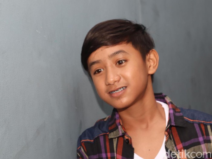 Download Foto Iqbal Waktu Kecil Nomer 11