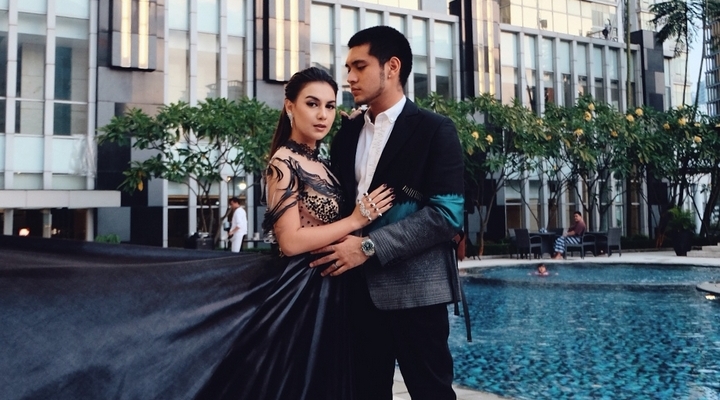 Detail Foto Irish Bella Dan Giorgino Abraham Nomer 28