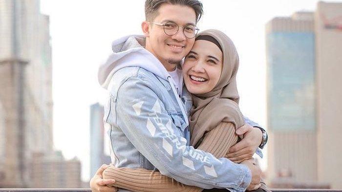 Detail Foto Irwansyah Dan Zaskia Sungkar Terbaru Nomer 2