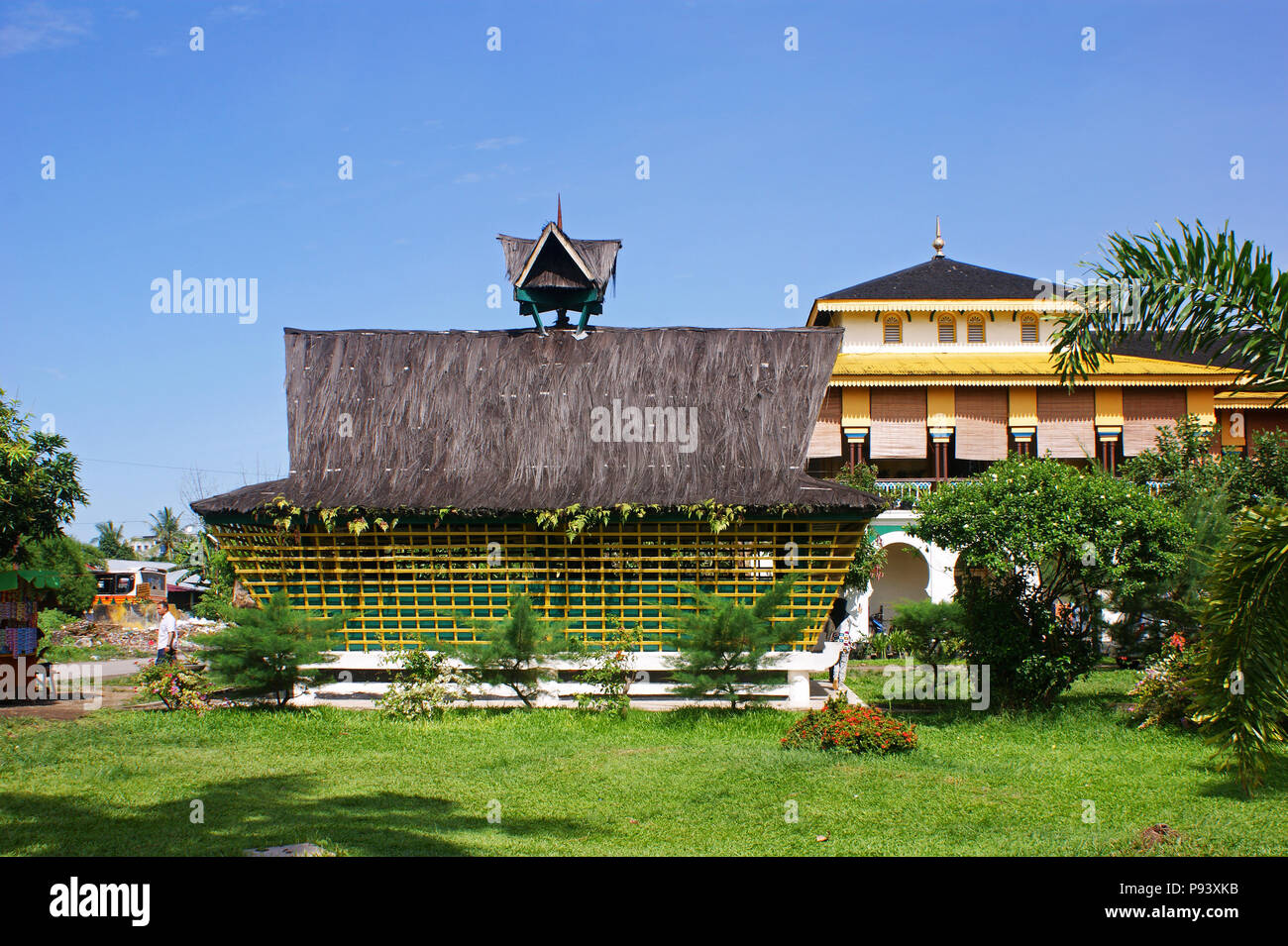 Detail Foto Istana Maimun Nomer 39