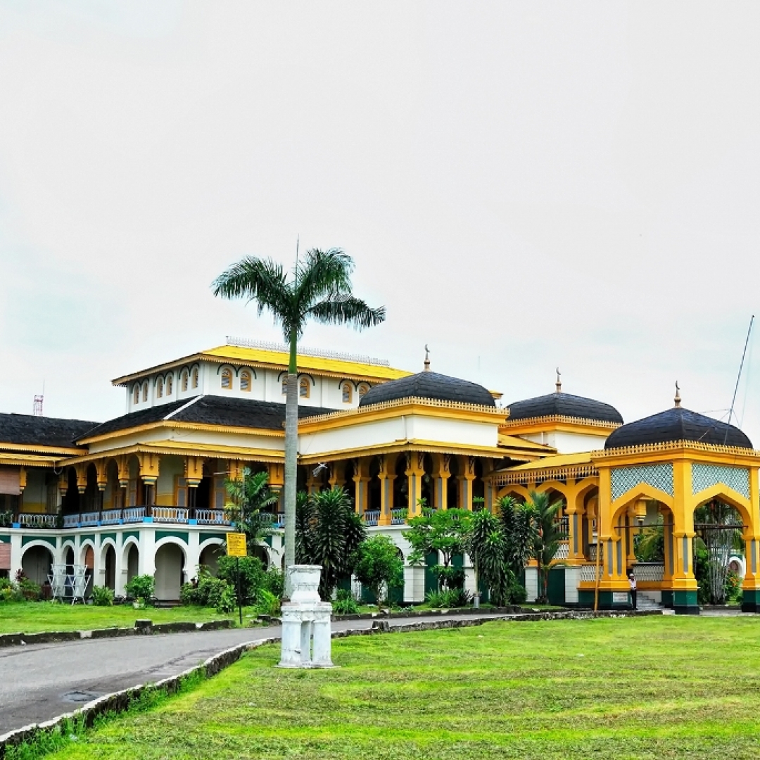 Detail Foto Istana Maimun Nomer 5