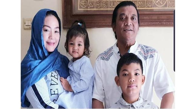 Foto Istri Dan Anak Didi Kempot - KibrisPDR