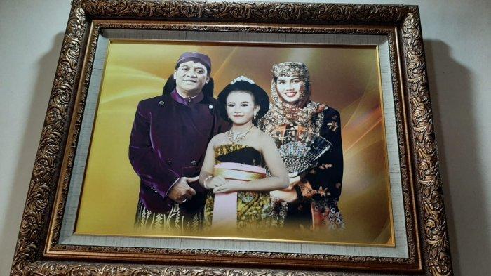 Detail Foto Istri Dan Anak Didi Kempot Nomer 2