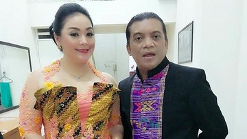 Detail Foto Istri Dan Anak Didi Kempot Nomer 11