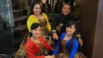 Detail Foto Istri Dan Anak Didi Kempot Nomer 26