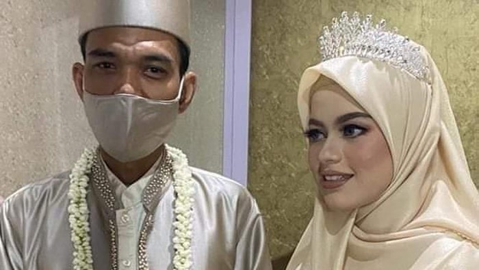 Detail Foto Istri Ustadz Abdul Somad Nomer 2