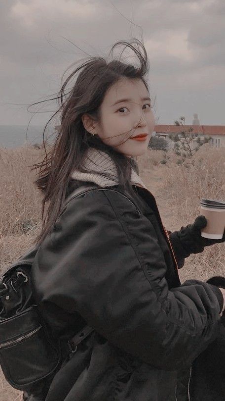 Foto Iu Aesthetic - KibrisPDR