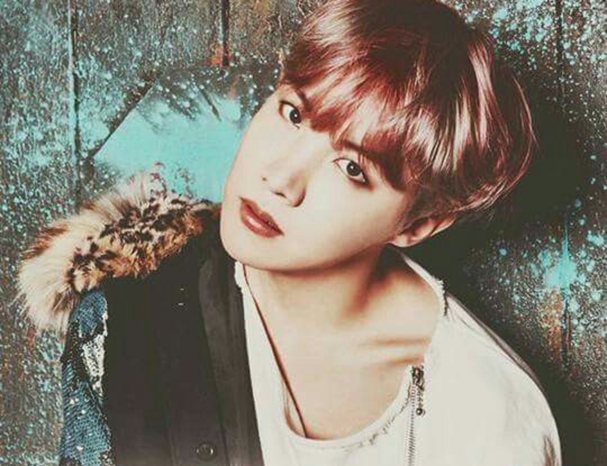 Detail Foto J Hope Bts Terbaru Nomer 5