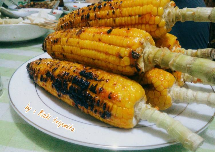 Detail Foto Jagung Bakar Nomer 7