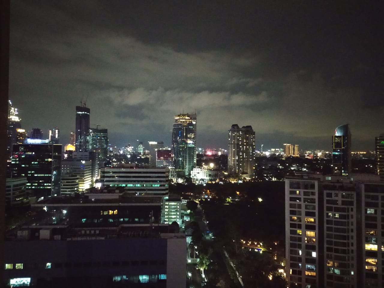 Detail Foto Jakarta Malam Hari Nomer 21