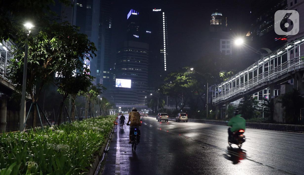 Detail Foto Jakarta Malam Hari Nomer 25