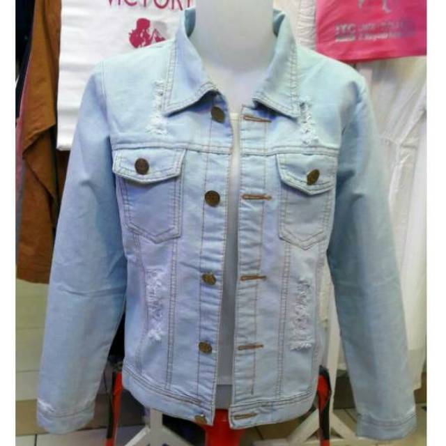 Detail Foto Jaket Levis Wanita Nomer 57