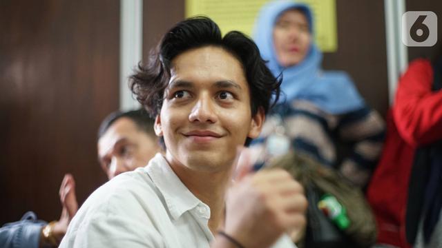 Detail Foto Jefri Nichol Terbaru Nomer 52