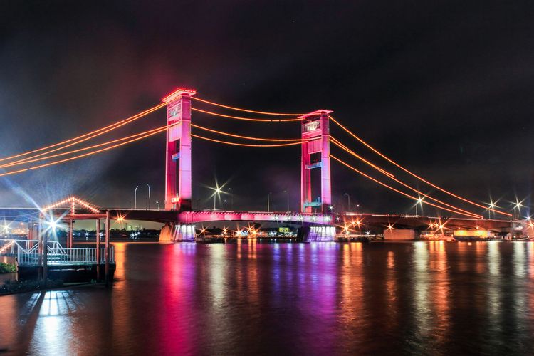 Foto Jembatan Ampera Palembang - KibrisPDR