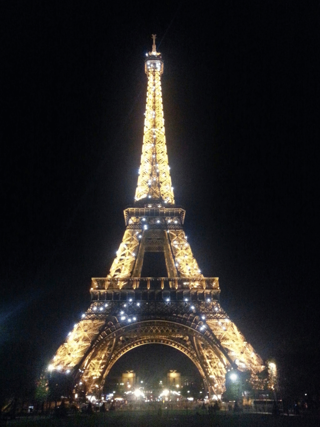 Detail Gambar Menara Eiffel Kartun Nomer 8
