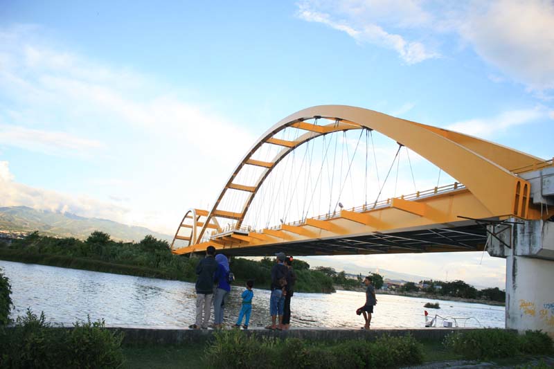 Detail Foto Jembatan Palu Nomer 17