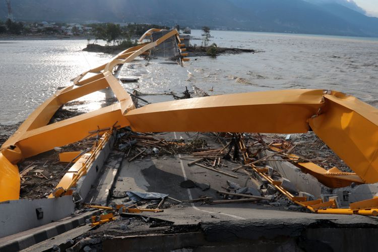 Detail Foto Jembatan Palu Nomer 46