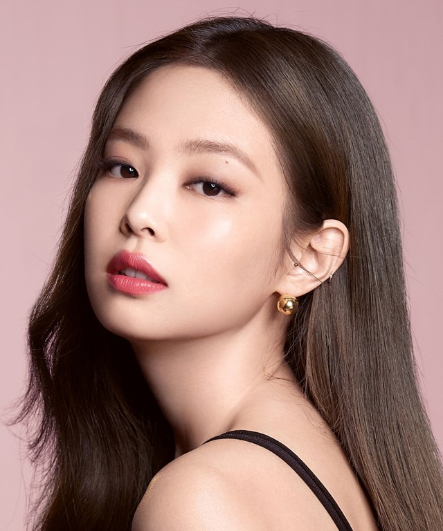 Foto Jennie Black Pink - KibrisPDR