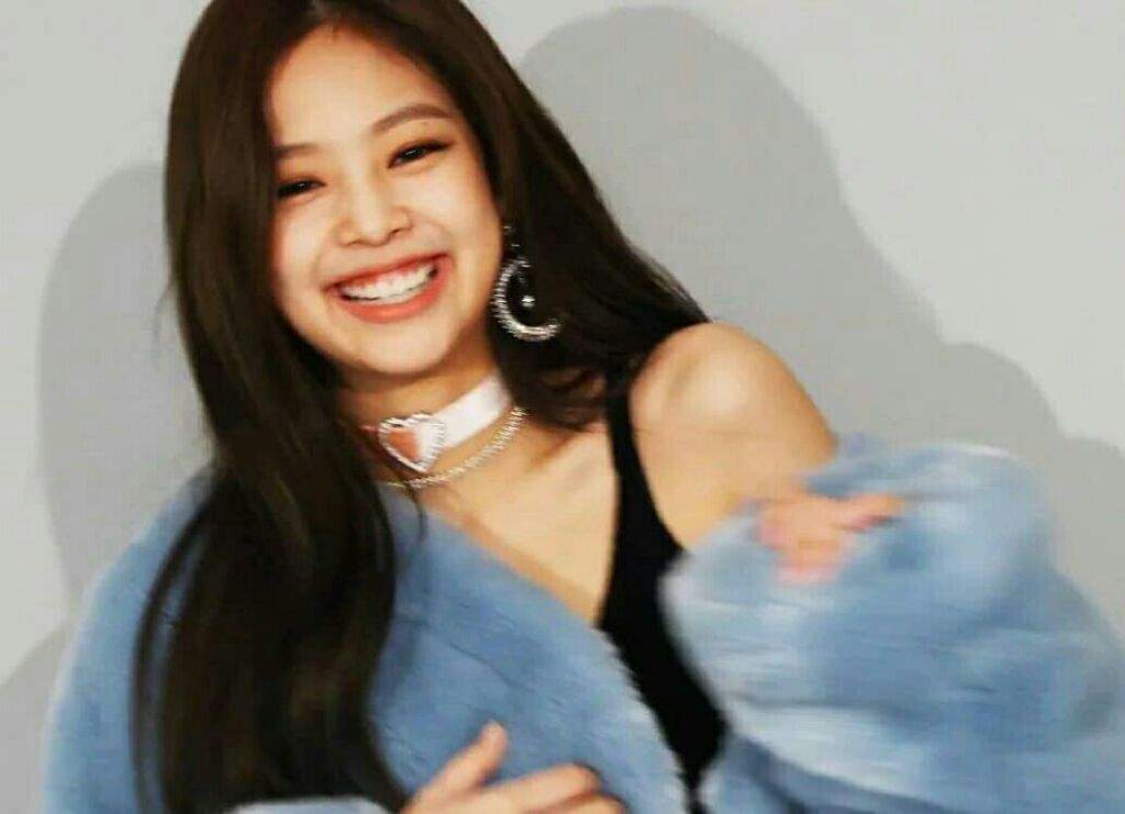 Detail Foto Jennie Blackpink Aesthetic Nomer 46