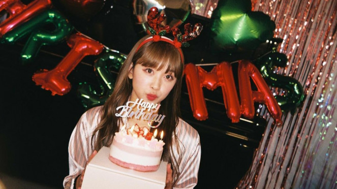 Detail Foto Jennie Ulang Tahun Nomer 17