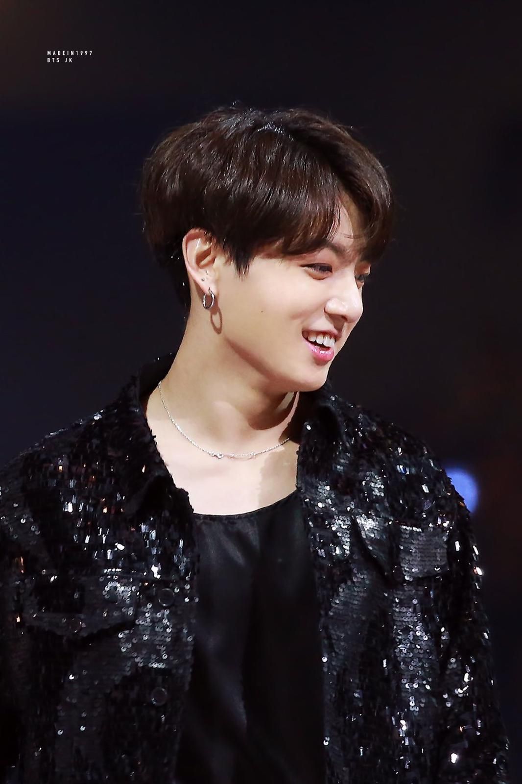 Detail Foto Jeon Jungkook Terbaru Nomer 5