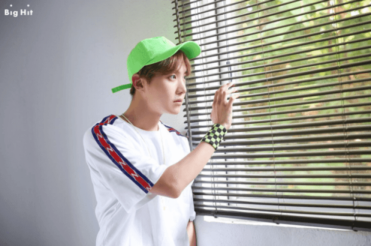 Detail Foto Jhope Terbaru Nomer 13