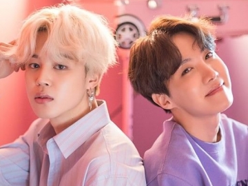 Detail Foto Jimin Bts Pakai Kacamata Nomer 48