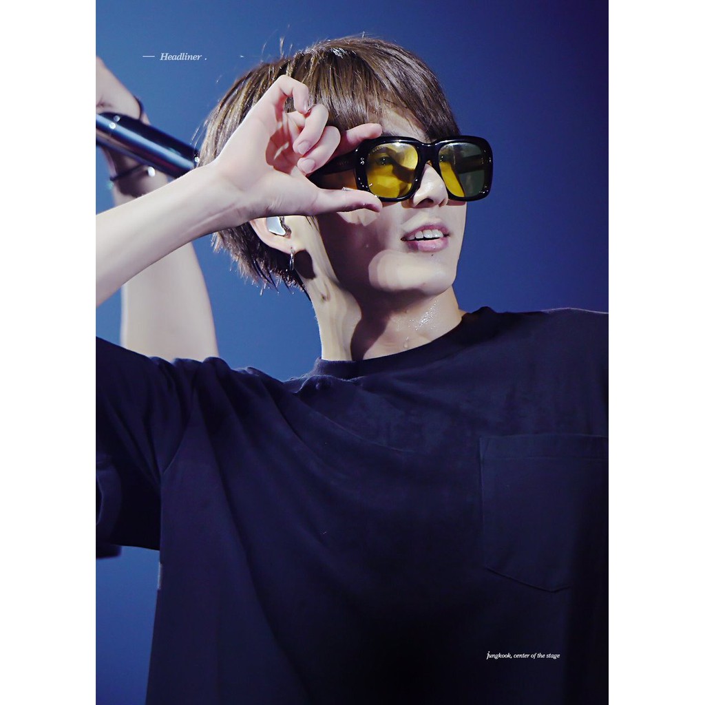 Detail Foto Jimin Bts Pakai Kacamata Nomer 50
