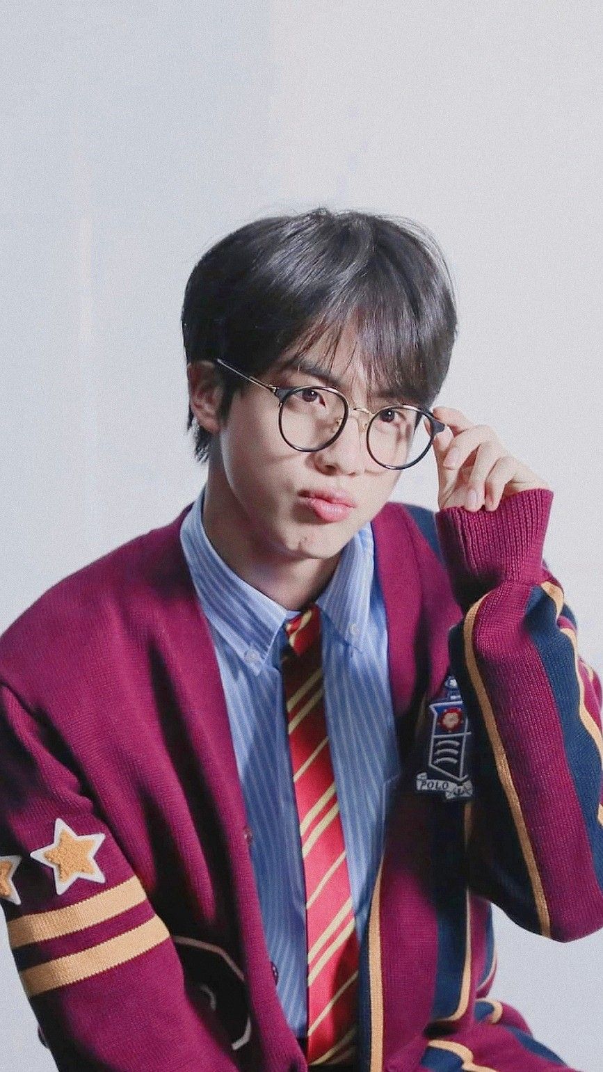 Detail Foto Jin Bts Pakai Kacamata Nomer 44