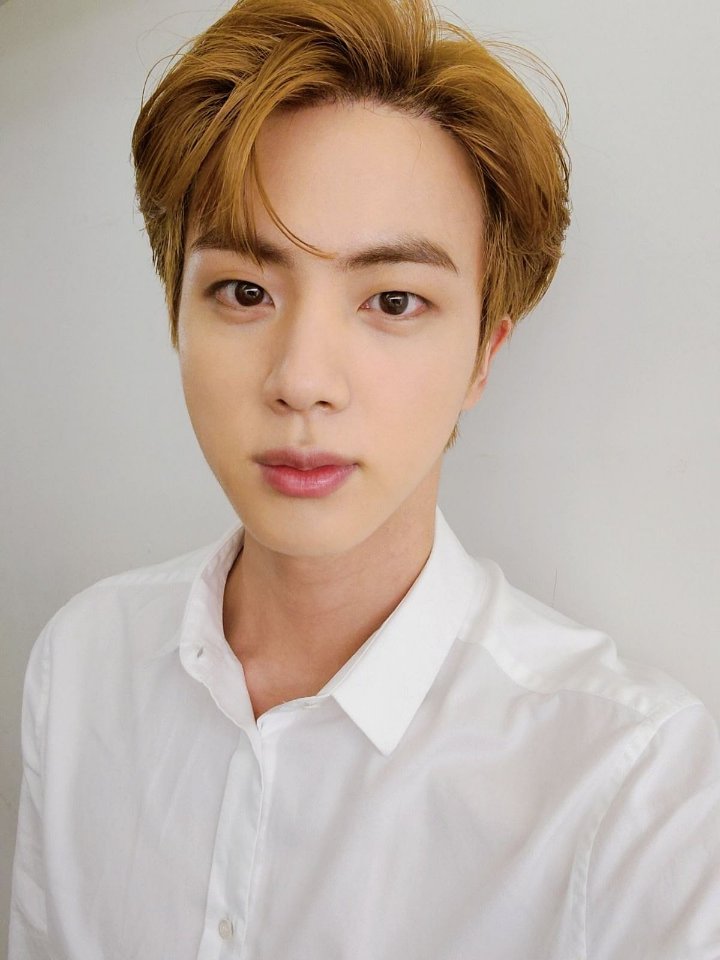 Detail Foto Jin Bts Terbaru Nomer 33