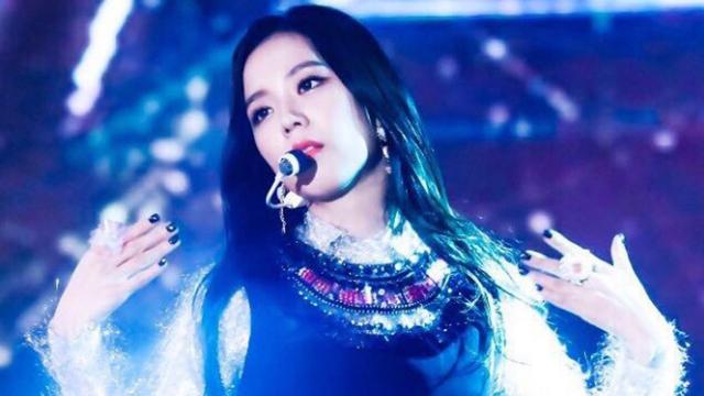 Detail Foto Jisoo Ulang Tahun Nomer 33