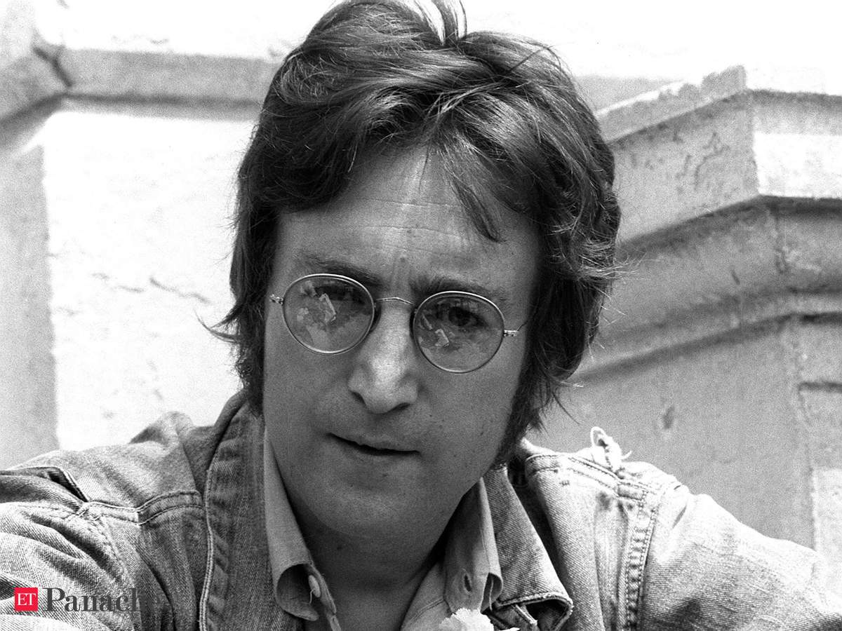 Detail Foto John Lennon Nomer 45