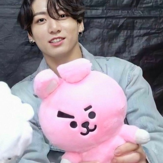 Detail Foto Jungkook Dan Cooky Nomer 46