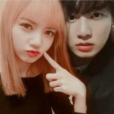 Detail Foto Jungkook Dan Lisa Nomer 49