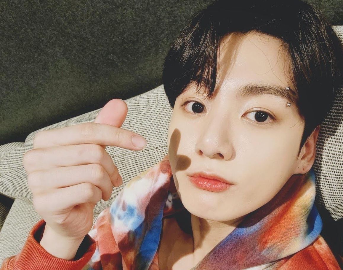 Detail Foto Jungkook Dan Pacarnya Nomer 30