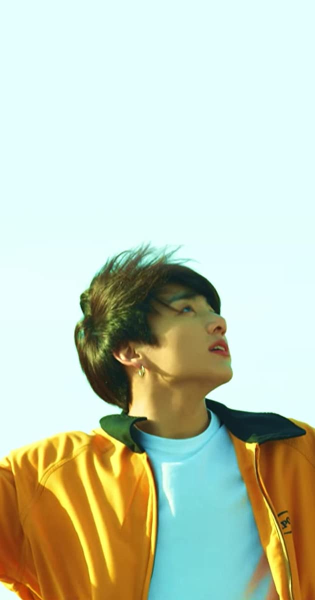 Detail Foto Jungkook Euphoria Nomer 14