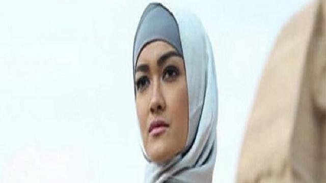 Detail Foto Jupe Berhijab Nomer 23