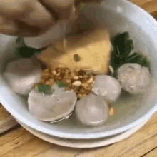 Detail Kartun Makan Bakso Nomer 12