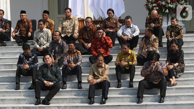 Detail Foto Kabinet Jokowi Nomer 38